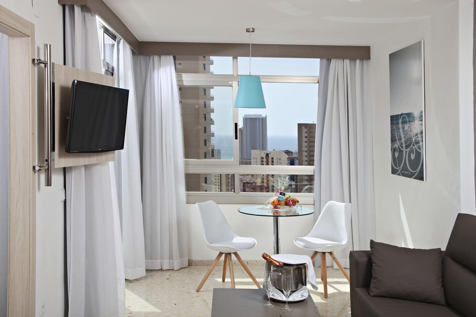 มาร์กอนฟอร์ต เอสเซนซ์ - อดัลต์ส ออนลี - ออล อินคลูสีฟ Aparthotel เบนิดอร์ม ภายนอก รูปภาพ