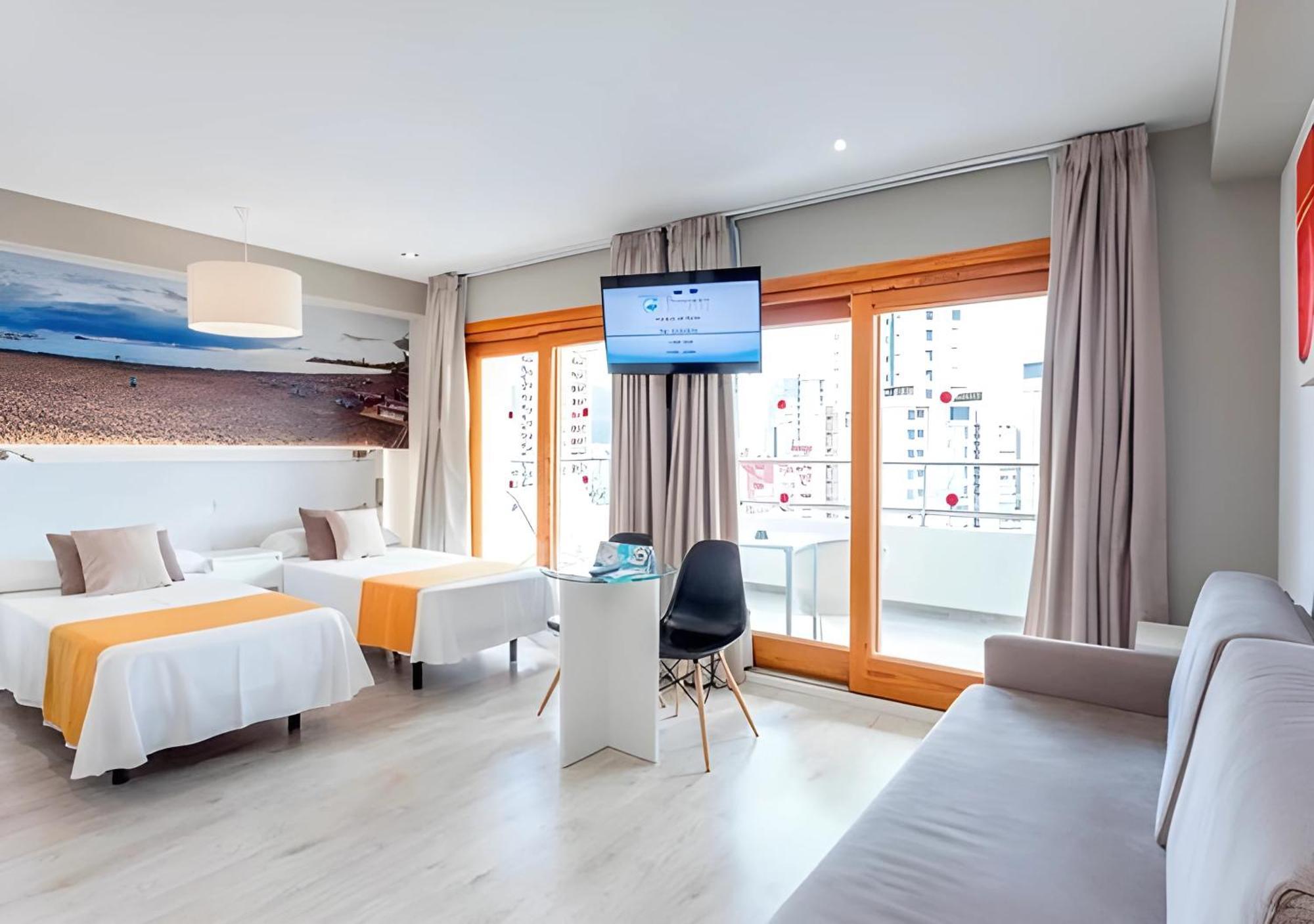 มาร์กอนฟอร์ต เอสเซนซ์ - อดัลต์ส ออนลี - ออล อินคลูสีฟ Aparthotel เบนิดอร์ม ภายนอก รูปภาพ